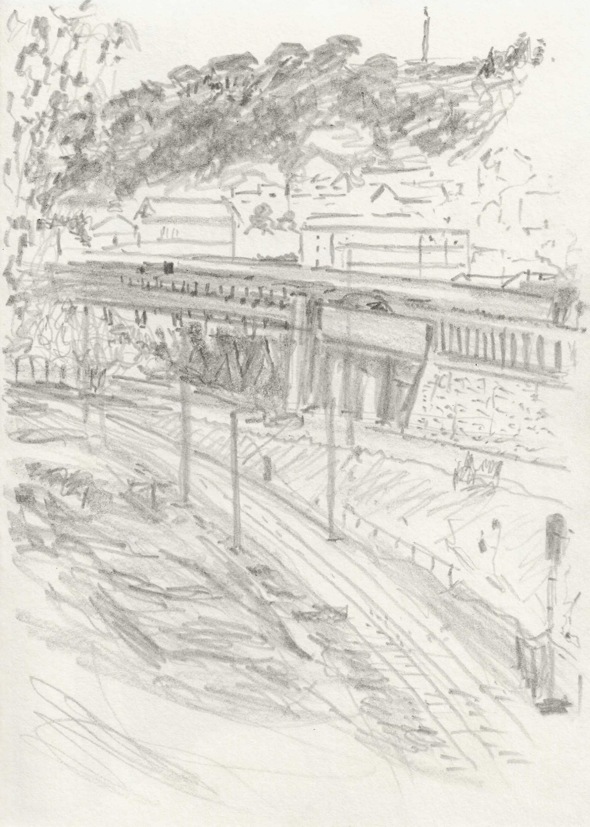 Linha férrea vista da ponte